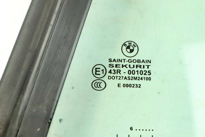 BMW 6 E63 E64 (2002 - 2010)  7186643 Маленькое стекло 
