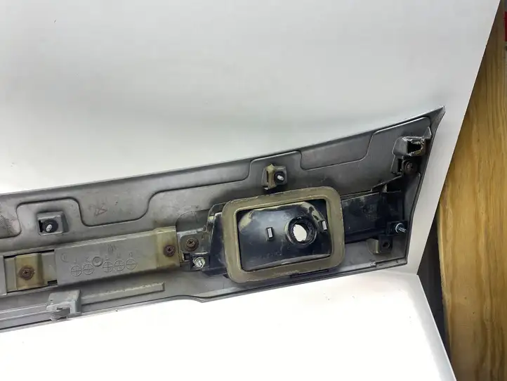 Subaru Outback (2007 - 2009) 91711A0040 Подсветка номера — фото 8