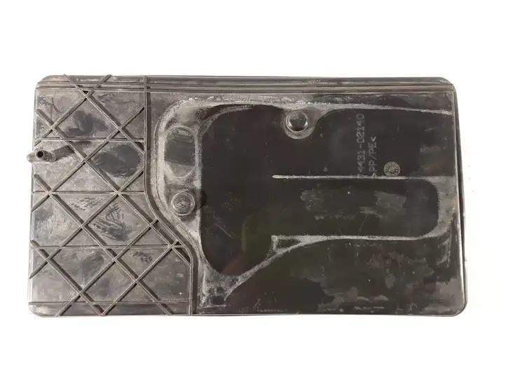 Toyota Verso (2009 - 2012) 7443102140 Площадка аккумулятора — фото 2