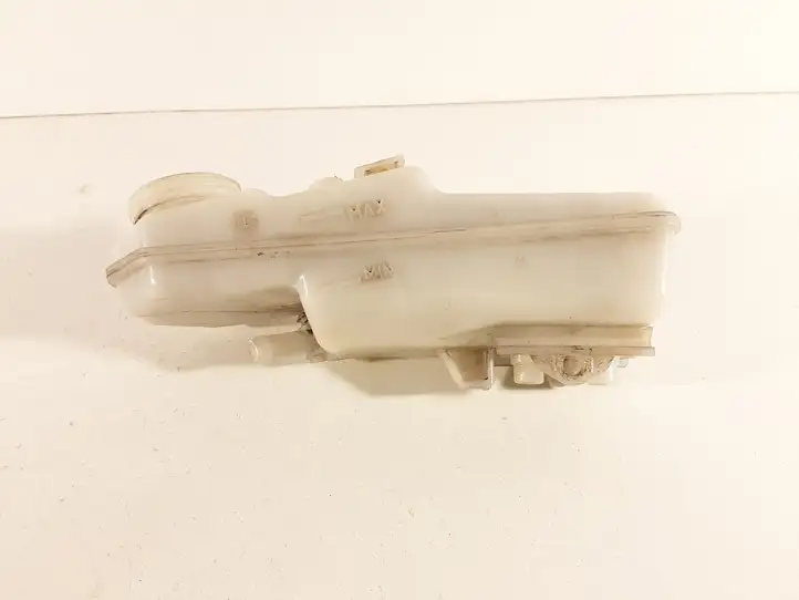 Toyota Verso (2009 - 2012) 0204255239 Бачок тормозной жидкости — фото 2