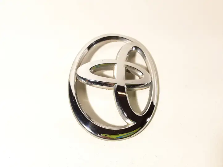 Toyota Verso (2009 - 2012) 9097502073 Эмблема производителя — фото 2