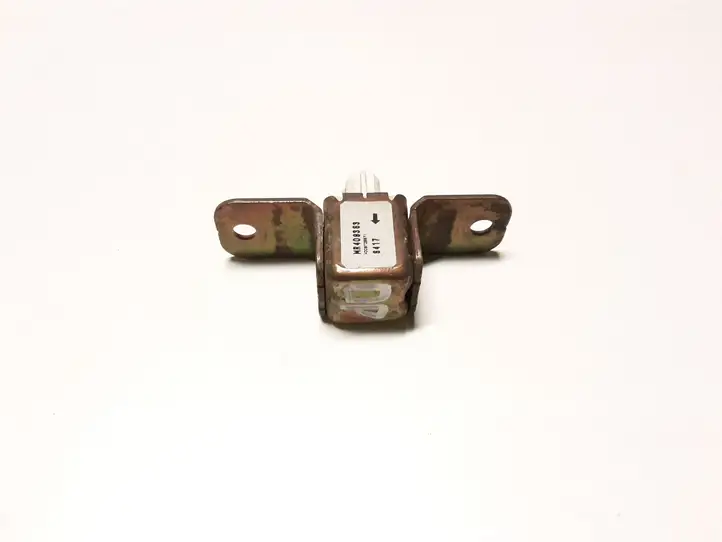Mitsubishi Pajero (2003 - 2006) MR409363 Датчик удара SRS — фото 2