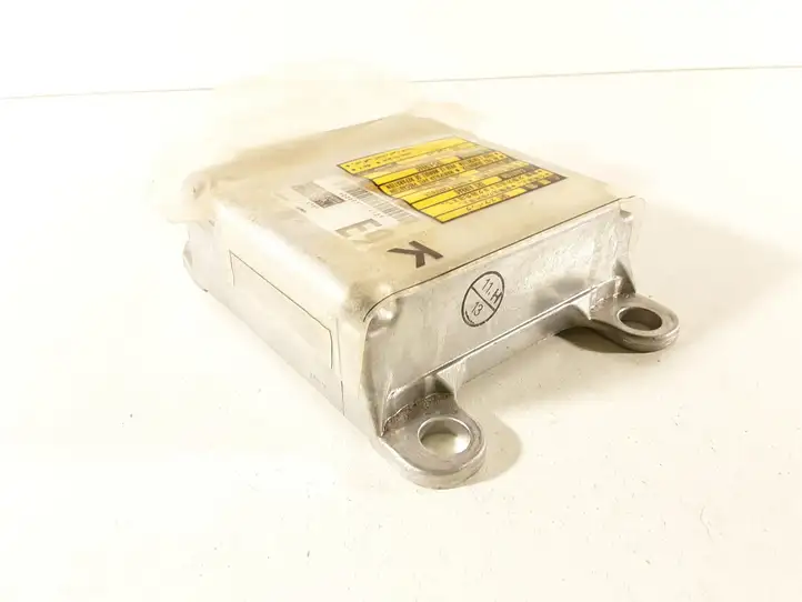 Toyota Prius (XW20) (2003 - 2009) 8917047390 Блок управления SRS — фото 4