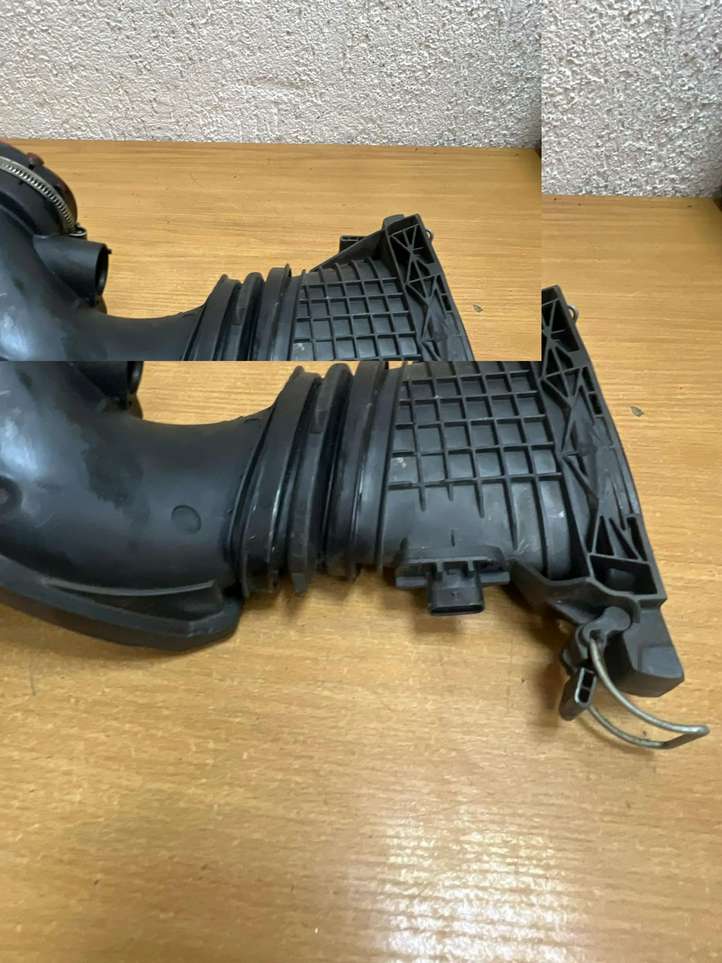Mercedes-Benz ML W164 (2005 - 2011)  861200001 Патрубок подачи воздуха в турбину 