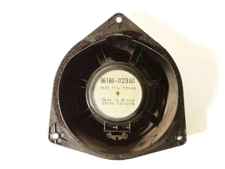 Toyota Corolla E120 E130 (2000 - 2004) 8616002380 Динамики задних дверей — фото 3