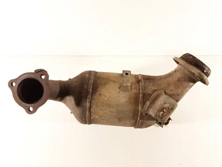 Toyota Corolla Verso AR10 (2004 - 2009) 0R010 Катализатор / DPF / FAP — фото 6