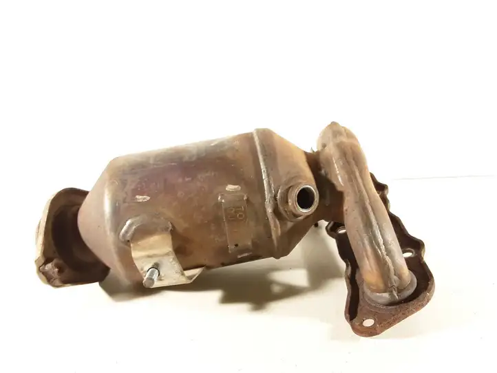 Toyota Yaris (2003 - 2005) 0J010 Катализатор / DPF / FAP — фото 3