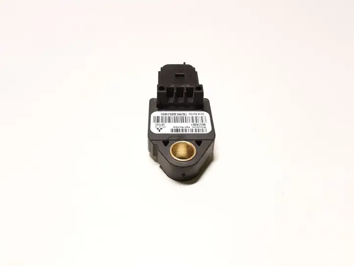 Mitsubishi Outlander (2007 - 2012) 8651A001 Датчик удара SRS — фото 4