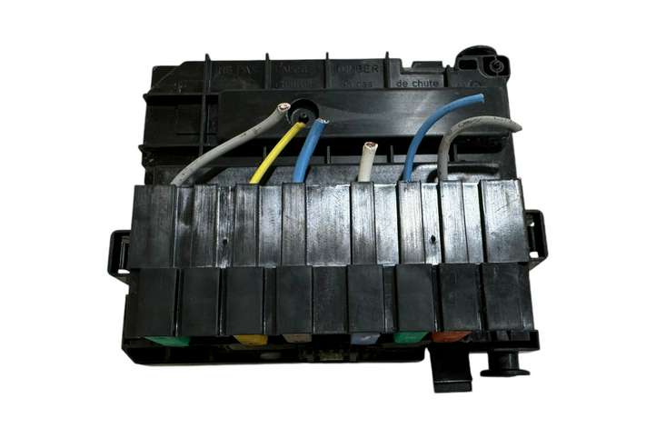 Peugeot Expert (2007 - 2016)  9675878780 Модуль управления BSM
