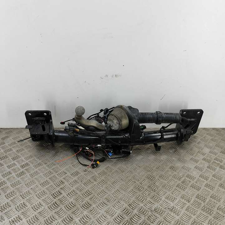 BMW iX (2021 - )  8738183 Комплект крюка
