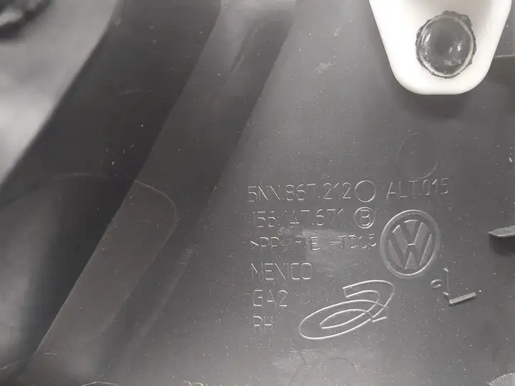 Volkswagen Tiguan Allspace (2017 - ) 5NN867212 Обшивка задней двери — фото 2