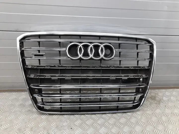 Audi A8 S8 D4 4H (2010 - 2014) 4H0853651G Верхняя решетка радиатора — фото 1
