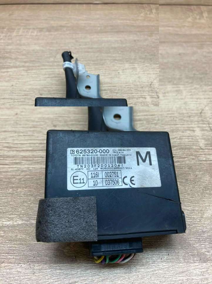Toyota Auris E180 (2012 - 2018)  8978002130 Блок управления иммобилайзера