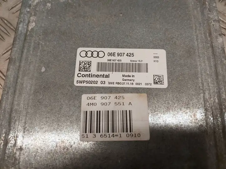 Audi Q7 4M (2015 - ) 06E907425 Блок управления двигателем (ЭБУ) — фото 3