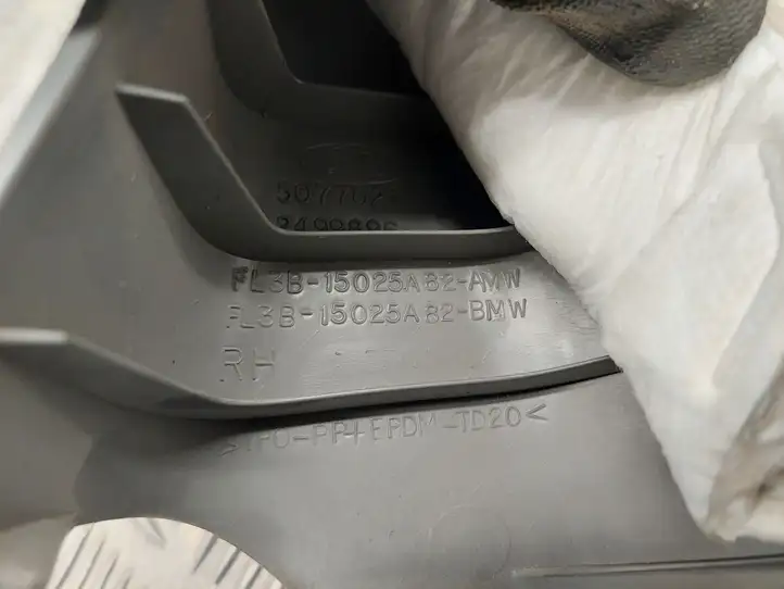 Ford F150 (2014 - 2018) FL3B15025A82 Обшивка стойки A — фото 2