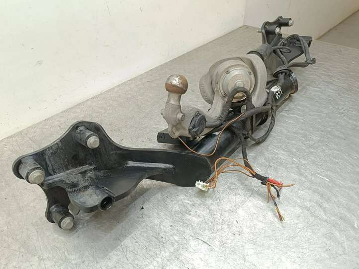 Volkswagen Touareg I (2002 - 2010)  760803881G Комплект крюка