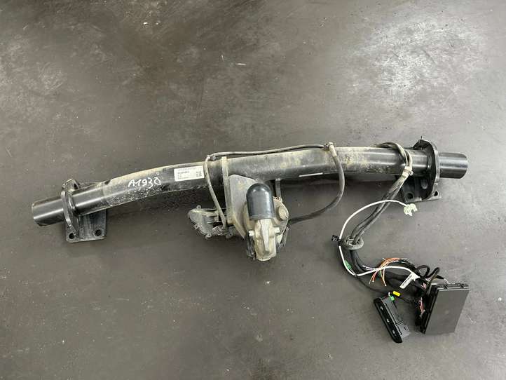 Volvo XC60 (2017 - )  31439393 Комплект крюка