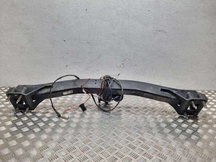 Volkswagen Touareg I (2002 - 2010)  7L0092155A Съемный крюк