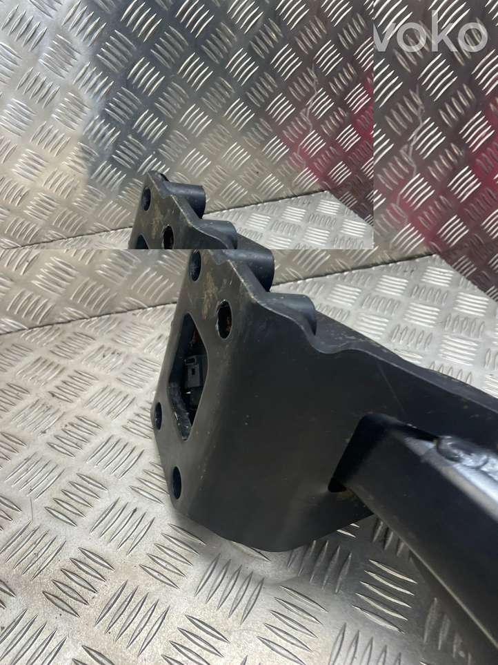 Audi Q7 (2009 - 2015)  4L0803921AC Комплект крюка