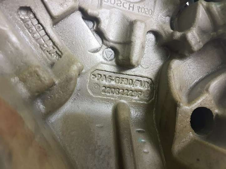 Maserati Levante (2017 - )  22082229F крышка бака Adblue