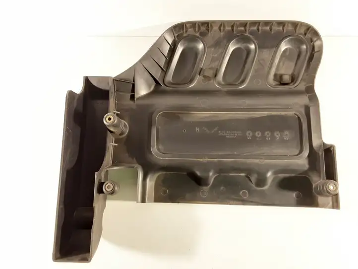 Ford Maverick (2000 - 2004) YL8E8A590DD Крышка двигателя декоративная — фото 6