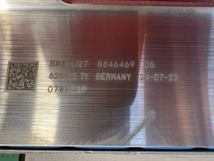 BMW iX (2021 - )  8846469 Модуль аккумуляторной батареи гибридного автомобиля / электромобиля