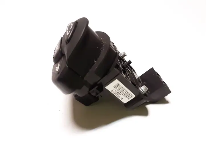 Nissan X-Trail T30 (2001 - 2007) 54355381B Кнопки на рулевом колесе — фото 4