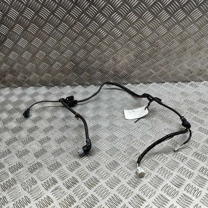 Lexus UX 300e (2020 - )  890C076080 Проводка заднего датчика ABS