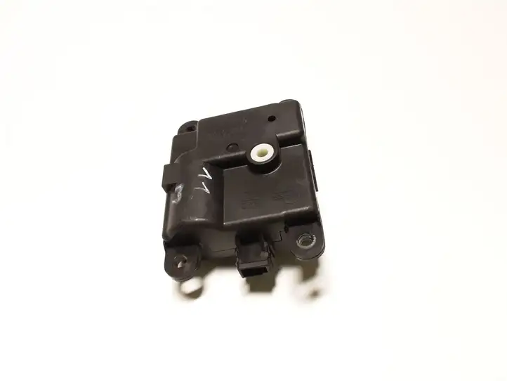 Nissan Qashqai (2010 - 2013) 3K01030840 Двигатель задвижки потока воздуха — фото 1