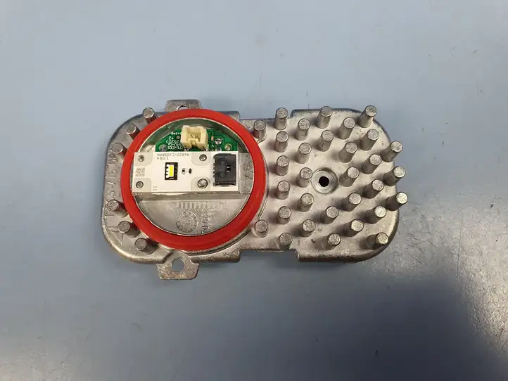 BMW X3 F25 (2010 - 2017) 1305715084 LED модуль контроля — фото 1