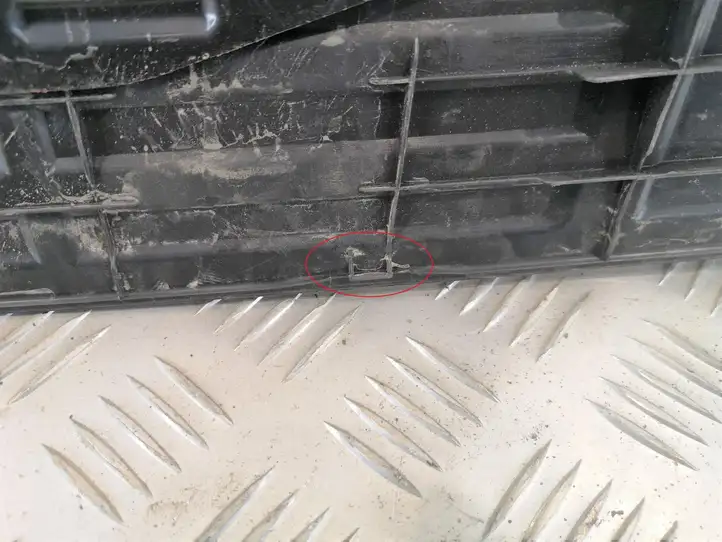 Toyota Land Cruiser (J150) (2009 - ) 5216260090 Нижняя часть заднего бампера — фото 4