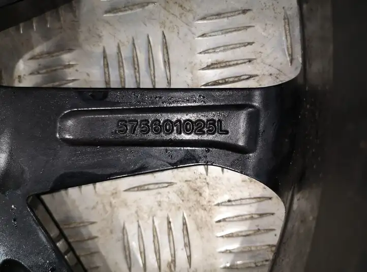 Seat Ateca (2016 - ) 575601025L Легкосплавный колесный диск R19 — фото 6