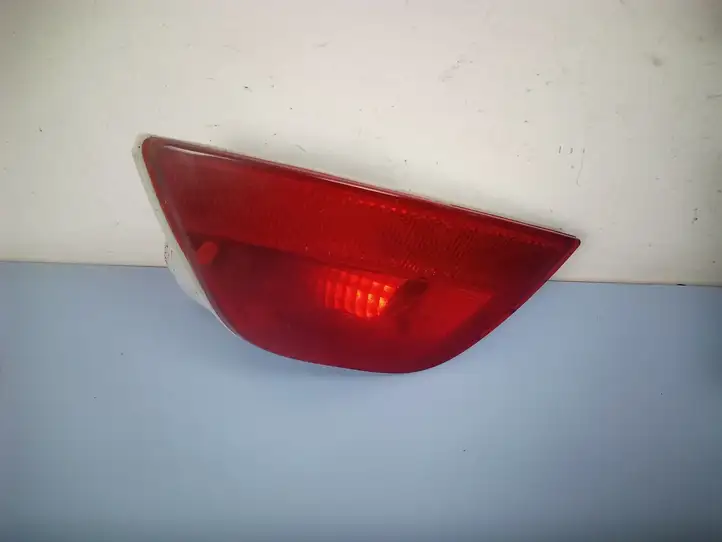 Ford Focus (1998 - 2004) S4X15K273A Задний противотуманный фонарь — фото 1