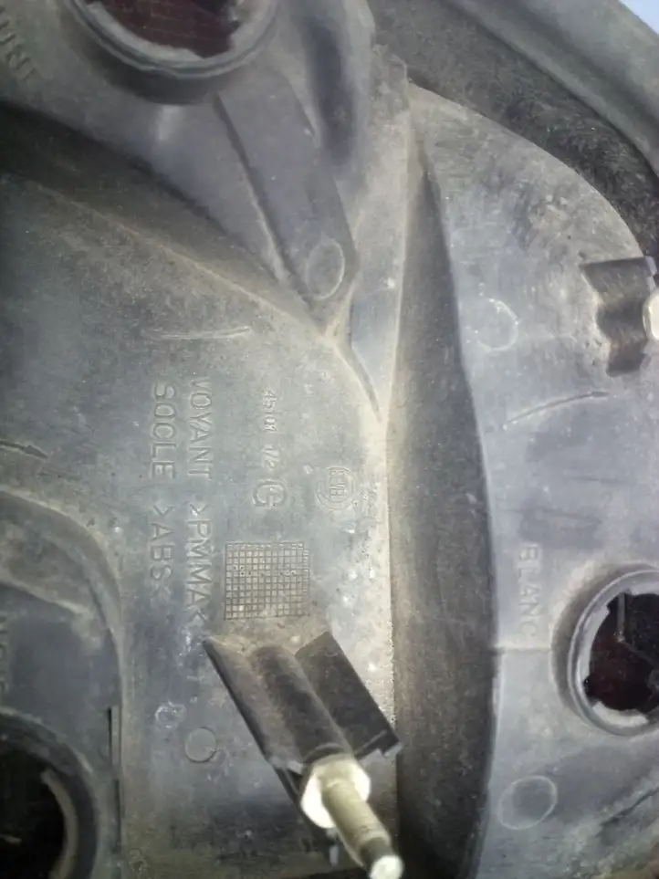 Peugeot 806 (1999 - 2002) 6351A5 Задний фонарь в крышке багажника — фото 6