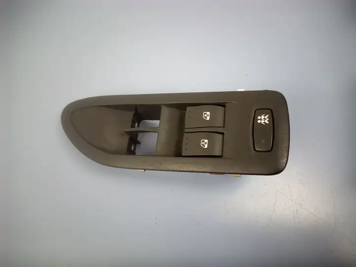 Renault Laguna II (2001 - 2005) 26516 Блок кнопок стеклоподъемников — фото 1