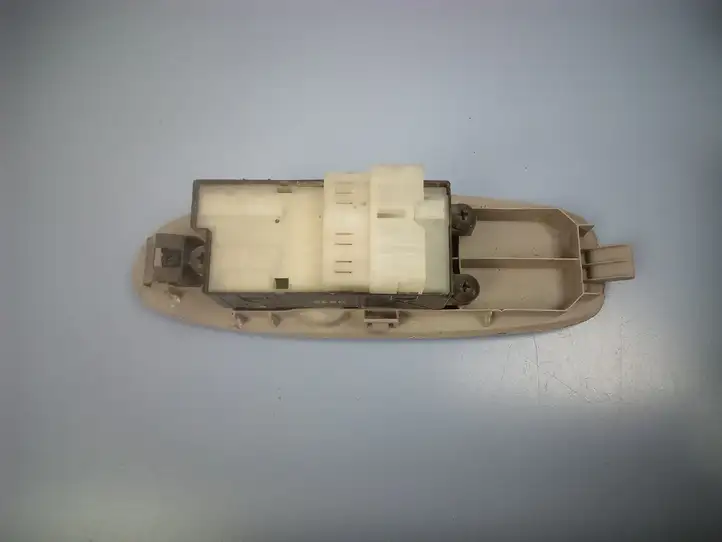 Nissan Almera (2000 - 2006) 80961 Кнопка стеклоподъемников — фото 4