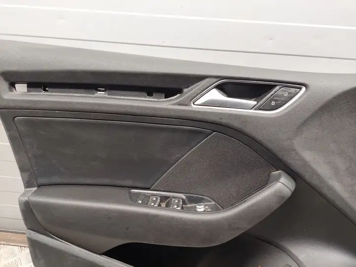 Audi A3/S3 8V (2012 - 2016) 8V5867105 Обшивка передней двери — фото 8