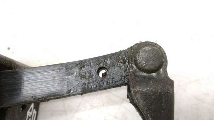 BMW Z4 E85 E86 (2002 - 2008)  7051746 Ограничитель открывания двери