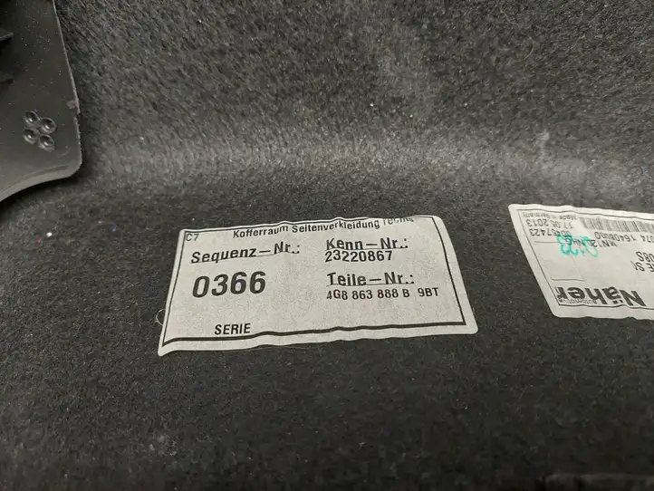 Audi A7 S7 4G (2010 - 2014) 4G8863888B Боковая обшивка багажника — фото 3