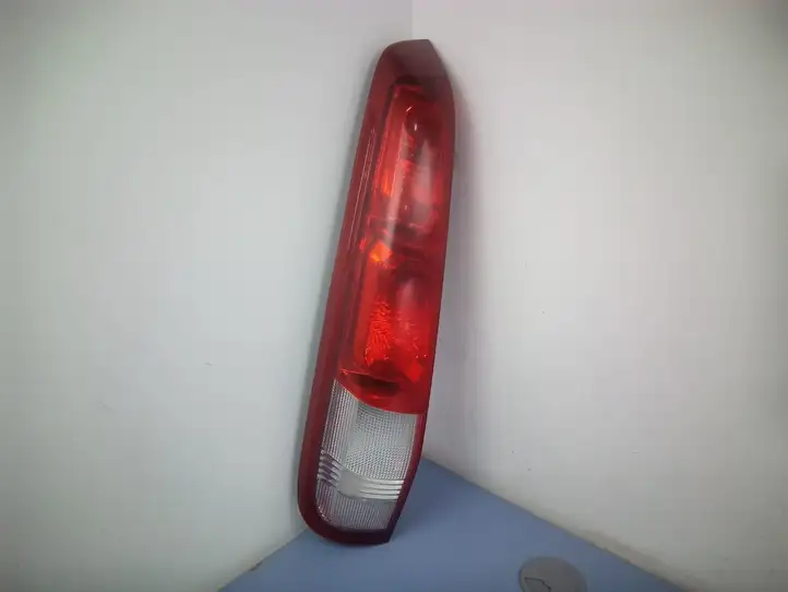 Nissan X-Trail T30 (2001 - 2007) 265558H301 Задний фонарь в кузове — фото 1