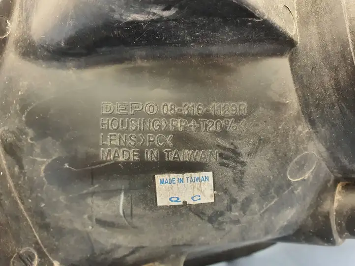 Mazda Tribute (2000 - 2004) 013161129R Передняя фара — фото 4