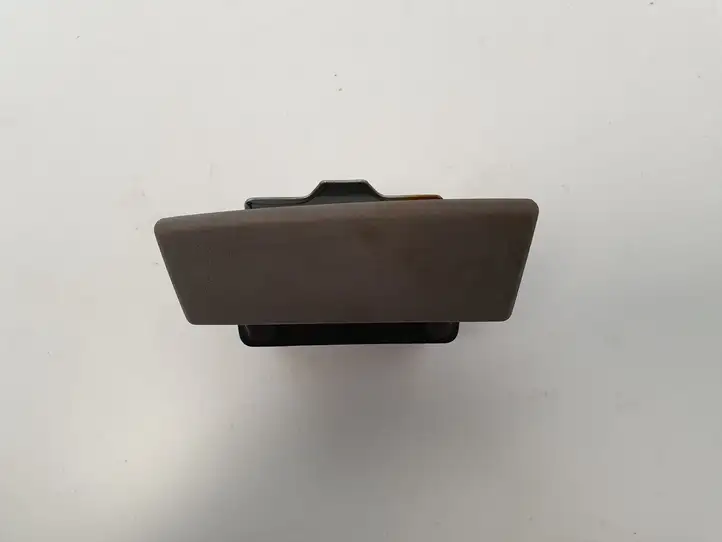 Mitsubishi L200 (2006 - 2014) MN123721ZZ Передняя пепельница — фото 11