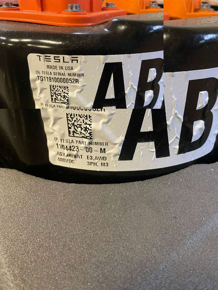 Tesla Model 3 (2017 - 2023)  110442300M  Аккумуляторная батарея гибридного / электрического автомобиля