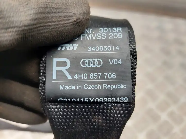 Audi A8 S8 D4 4H (2013 - 2017) 4H0857706 Передний ремень безопасности — фото 2