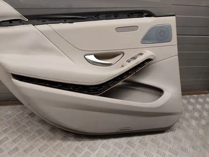 Mercedes-Benz S W222 (2013 - ) A2227300373 Обшивка задней двери — фото 9