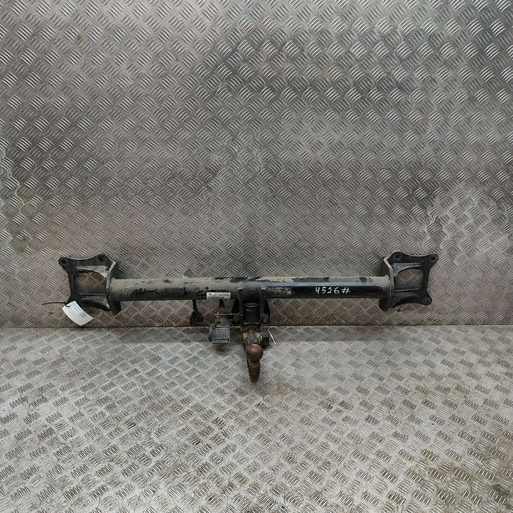 Tesla Model X (2015 - 2021)  102758400A Комплект крюка