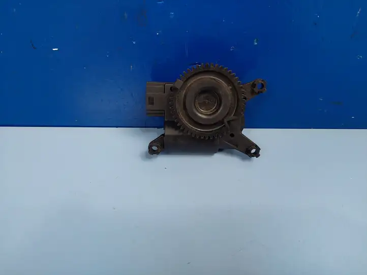 Opel Astra J (2009 - 2012) 52406337R03 Двигатель задвижки потока воздуха — фото 4