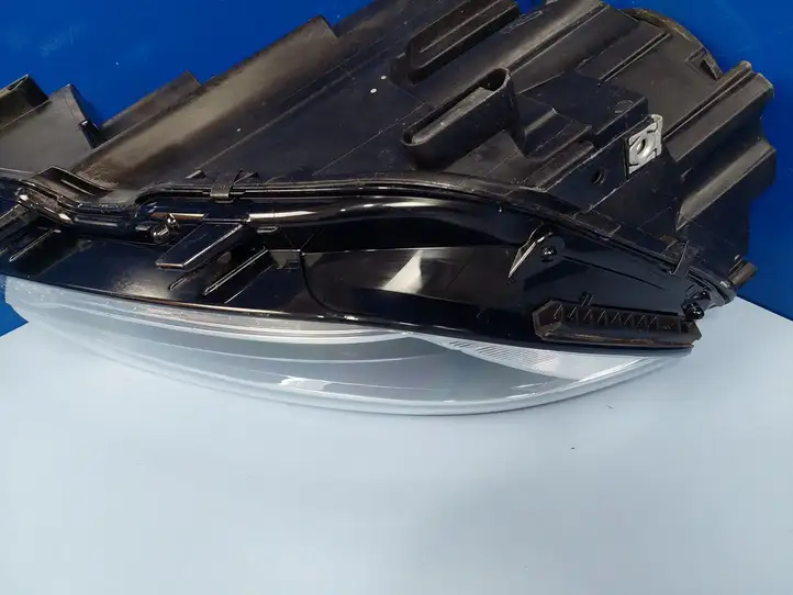 Volkswagen Tiguan (2016 - 2020) 5NB941006B Передняя фара — фото 8