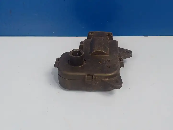 Renault Laguna II (2001 - 2005) 7701206535 Двигатель задвижки потока воздуха — фото 3