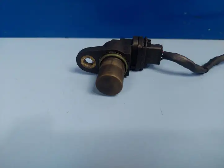 Mercedes-Benz Sprinter W906 (2006 - 2018) A0031539728 Датчик распредвала — фото 4